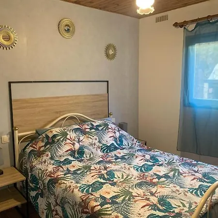 Appartement Avec Jardinet Bessan Extérieur photo