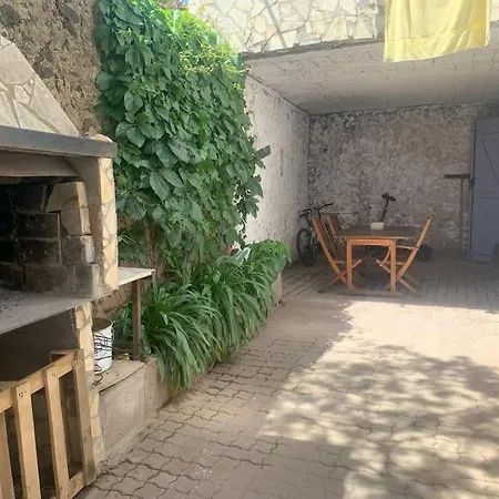 Appartement Avec Jardinet Bessan Extérieur photo
