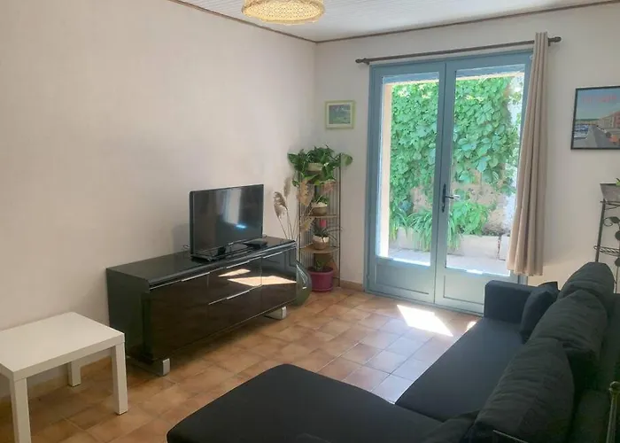 Appartement Avec Jardinet