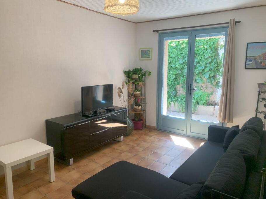 Avec Jardinet Apartamento